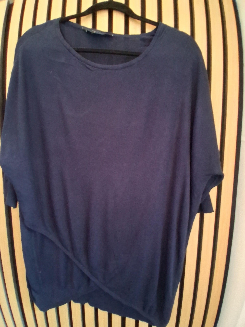 Classic Men's Navy Crew Neck Shirt Additionnel